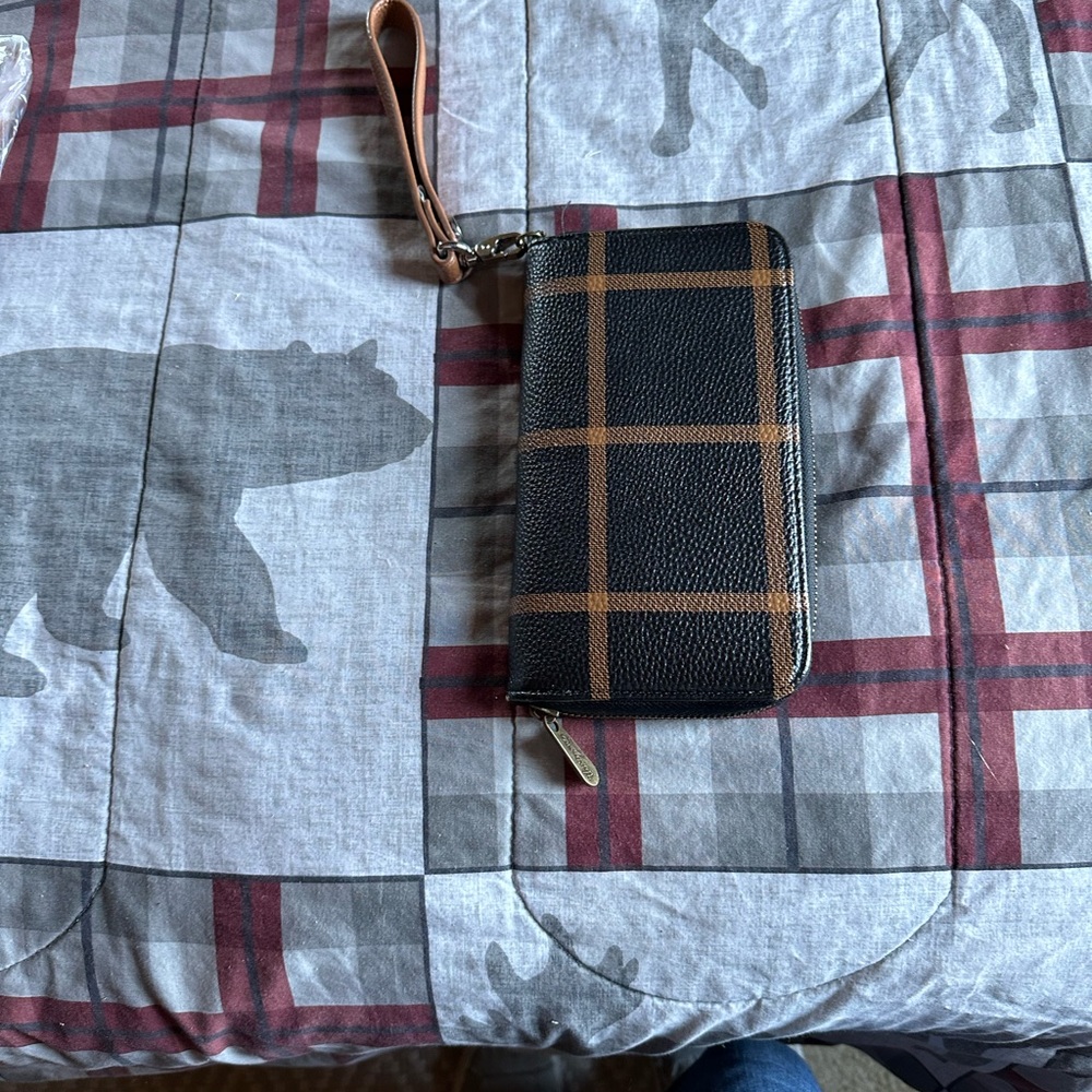 Thirty one wallet and wristlet strap